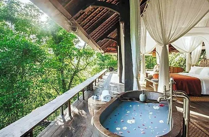 Hotel Buahan, A Banyan Tree Escape 5*