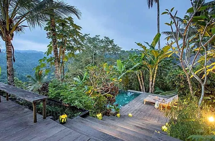 Hotel Buahan, A Banyan Tree Escape
